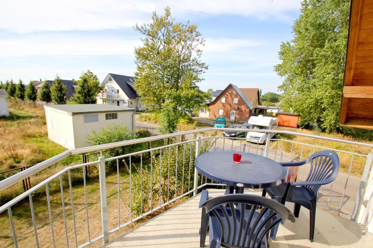 F-1010 Strandhaus Moenchgut B&B Doppelzimmer Nr 35 Lobbe Exterior photo